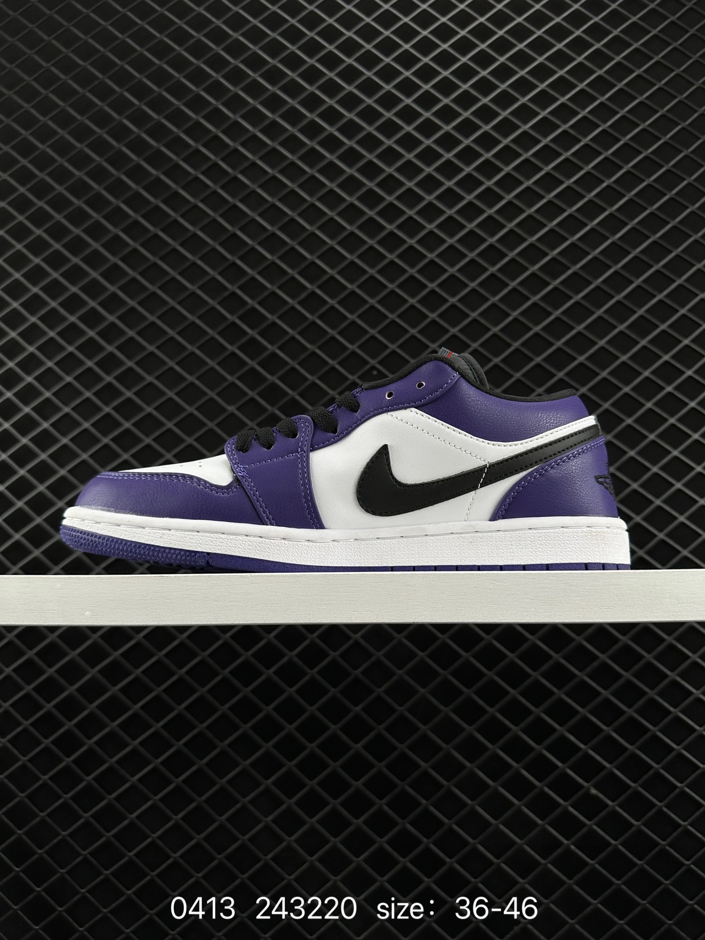 Nike Wmns Air Jordan 1 Low GS”Team Gold”